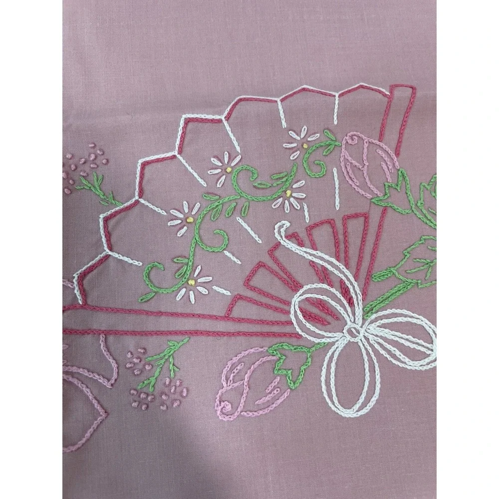 Set Of 2‎ Hand Embroidered Flower Fan Pink Pillowcases Hand Tatted Edging